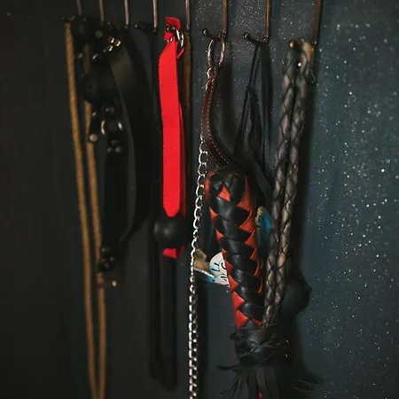 Bdsm Red